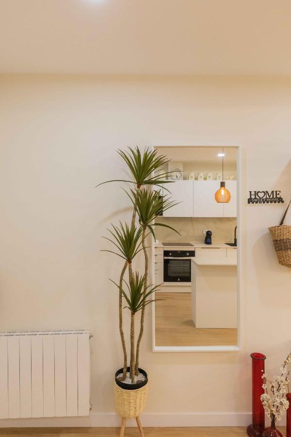 Bilbao Chic Barrena Old Town Apartment Exterior photo