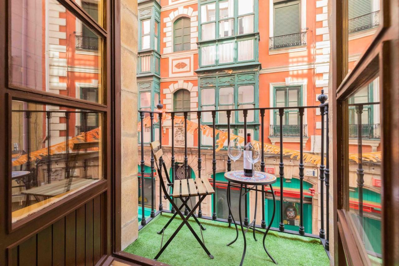 Bilbao Chic Barrena Old Town Apartment Exterior photo